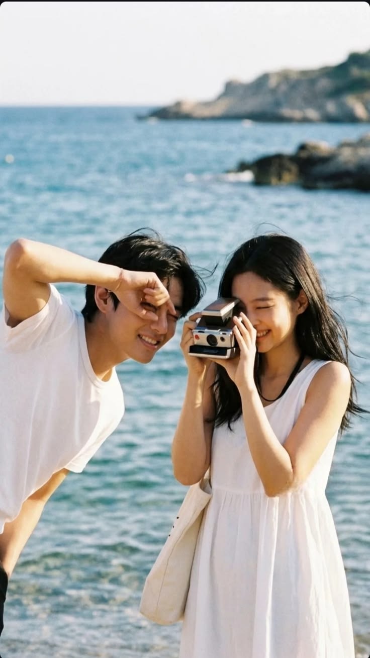 Đêm Trước Lễ Đính Hôn, Tôi Để Lại Thư Tuyệt Tình Rồi Biến Mất