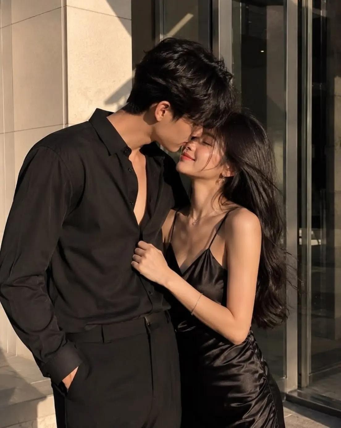 Tưởng Tôi Mồ Côi Dễ Bắt Nạt, Tra Nam "Xịt Keo" Nhìn Tôi Được Thái Tử Gia Cưng Chiều